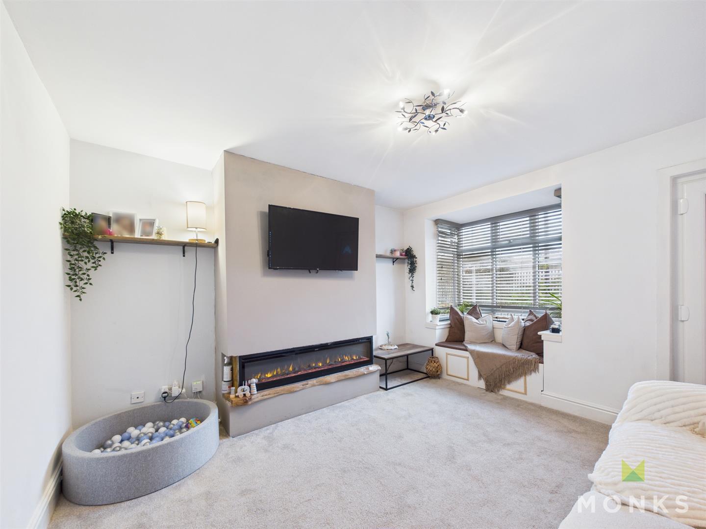 9 Aston Road, Wem, SY4 5AZ For Sale